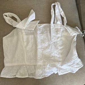 Eyelet top